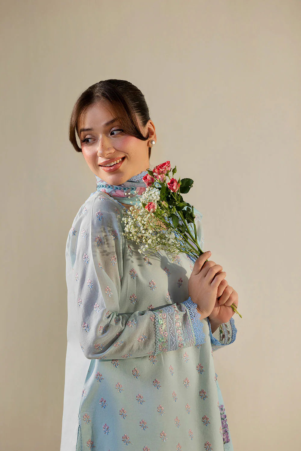 STITCHED BY CC SOBIA NAZIR VITAL VT26-10B 3PC    ( WITHOUT SLEEVE )