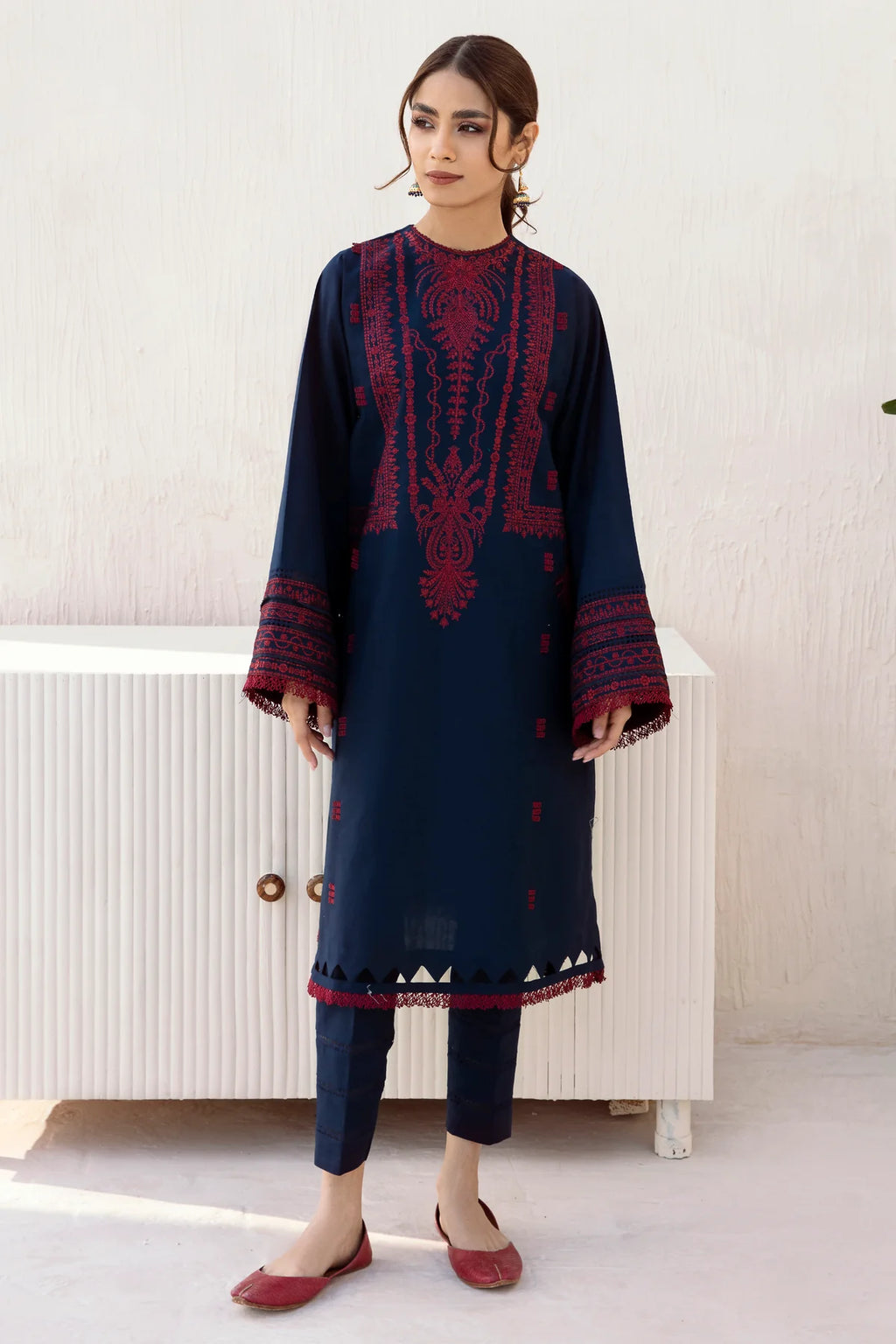 JAZMIN USE-9174