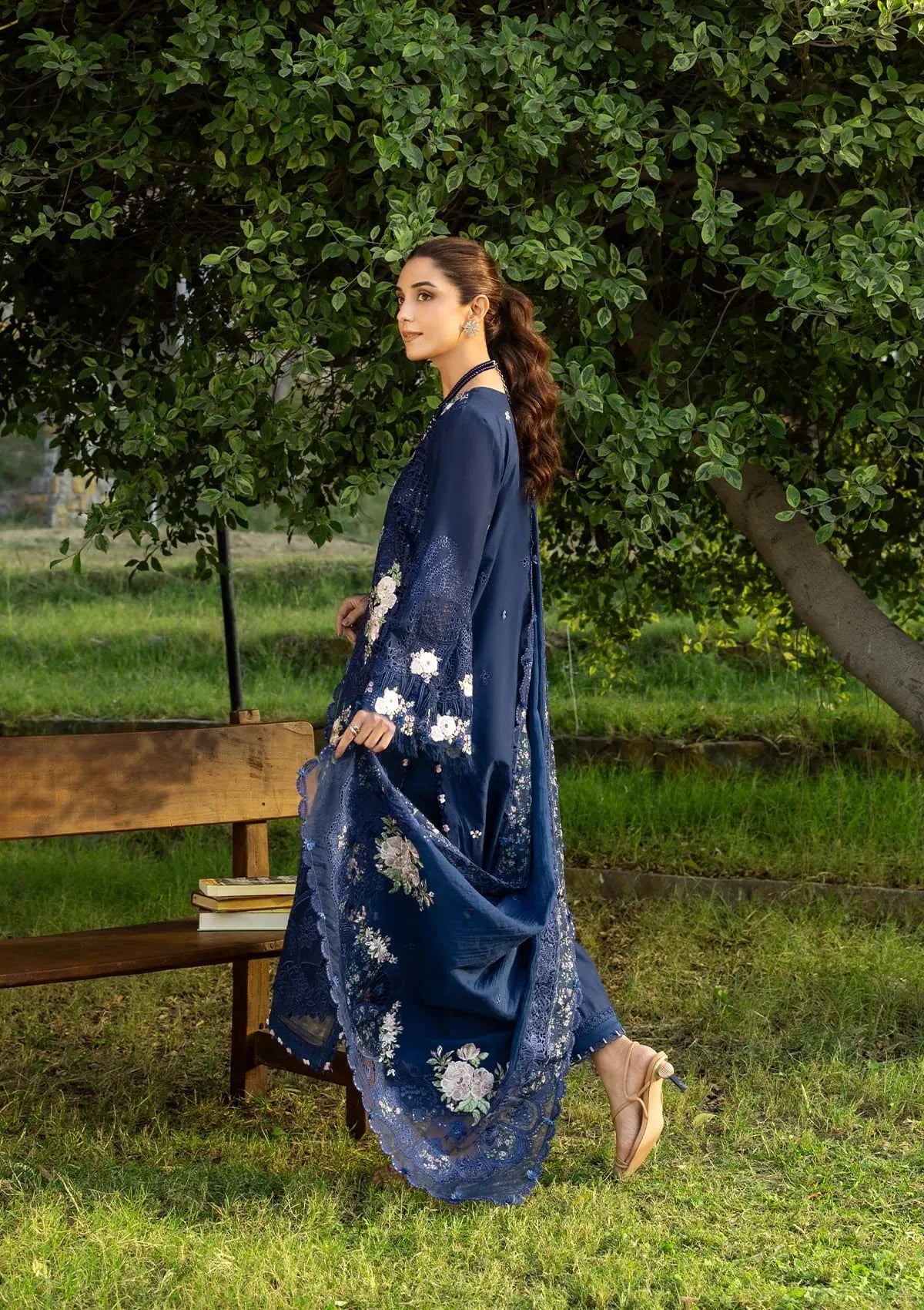 ELAF PREMIUM LUXURY LAWN ELY-4B