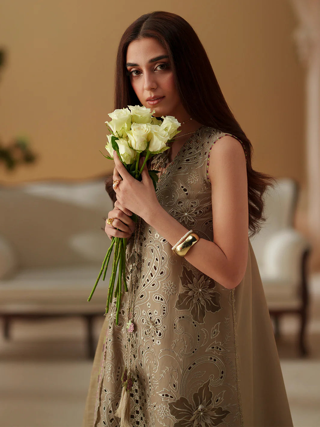 BINILYAS MASHRIQ LUXURY D-113-A