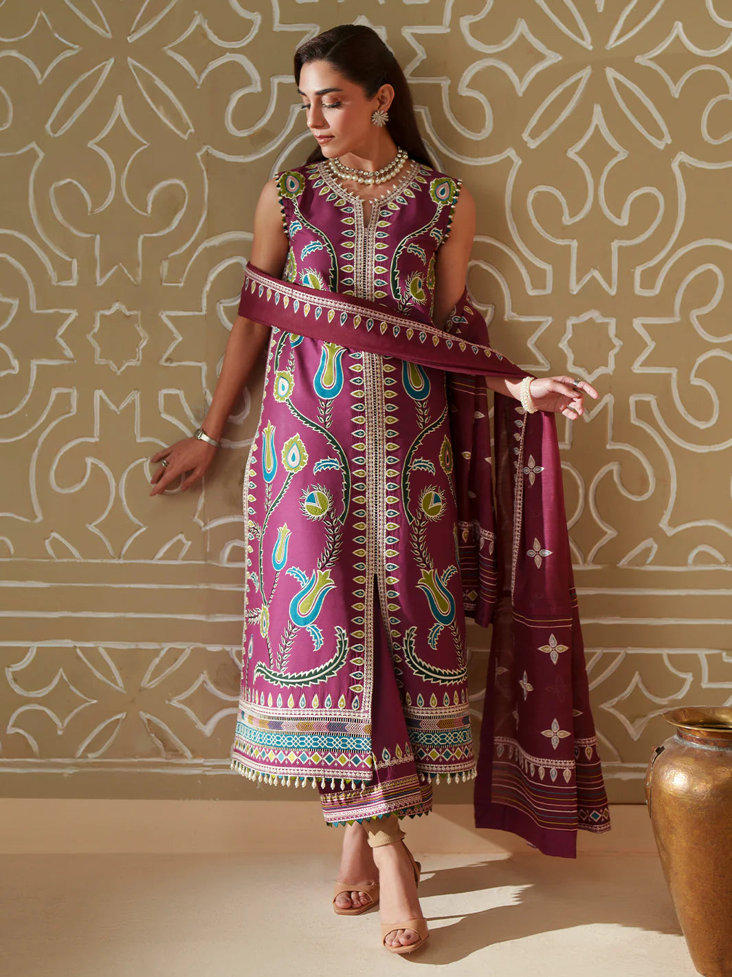 BINILYAS MASHRIQ LUXURY D-118-A