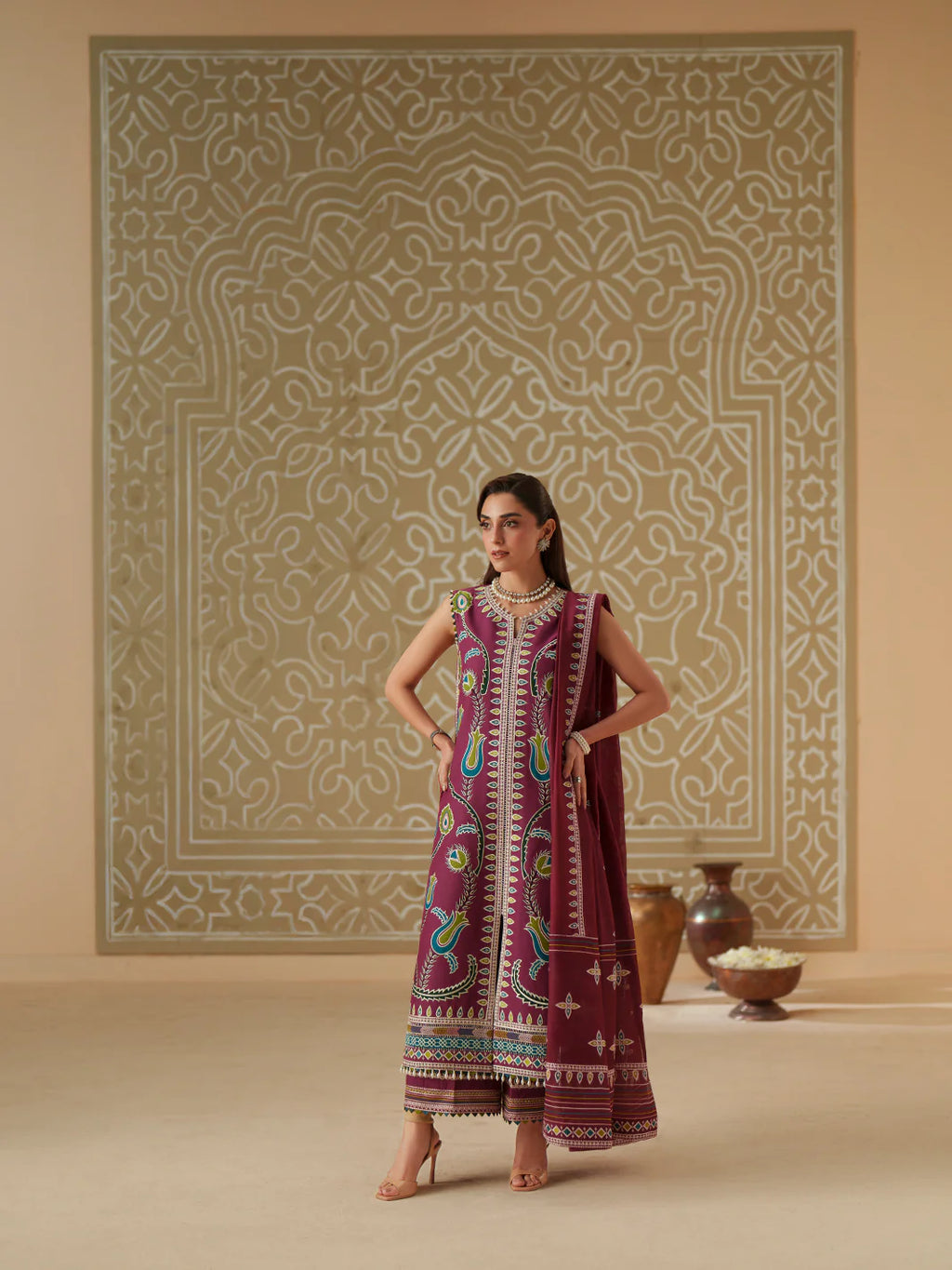 BINILYAS MASHRIQ LUXURY D-118-A