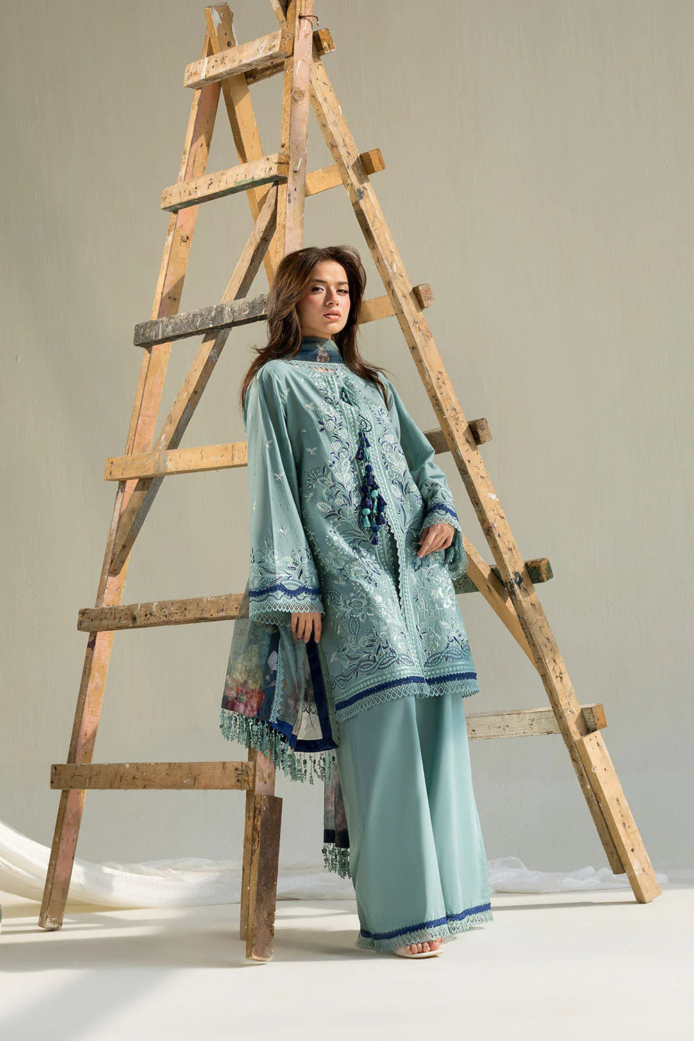 SOBIA NAZIR VITAL UNSTITCHED LAWN VT26-12B