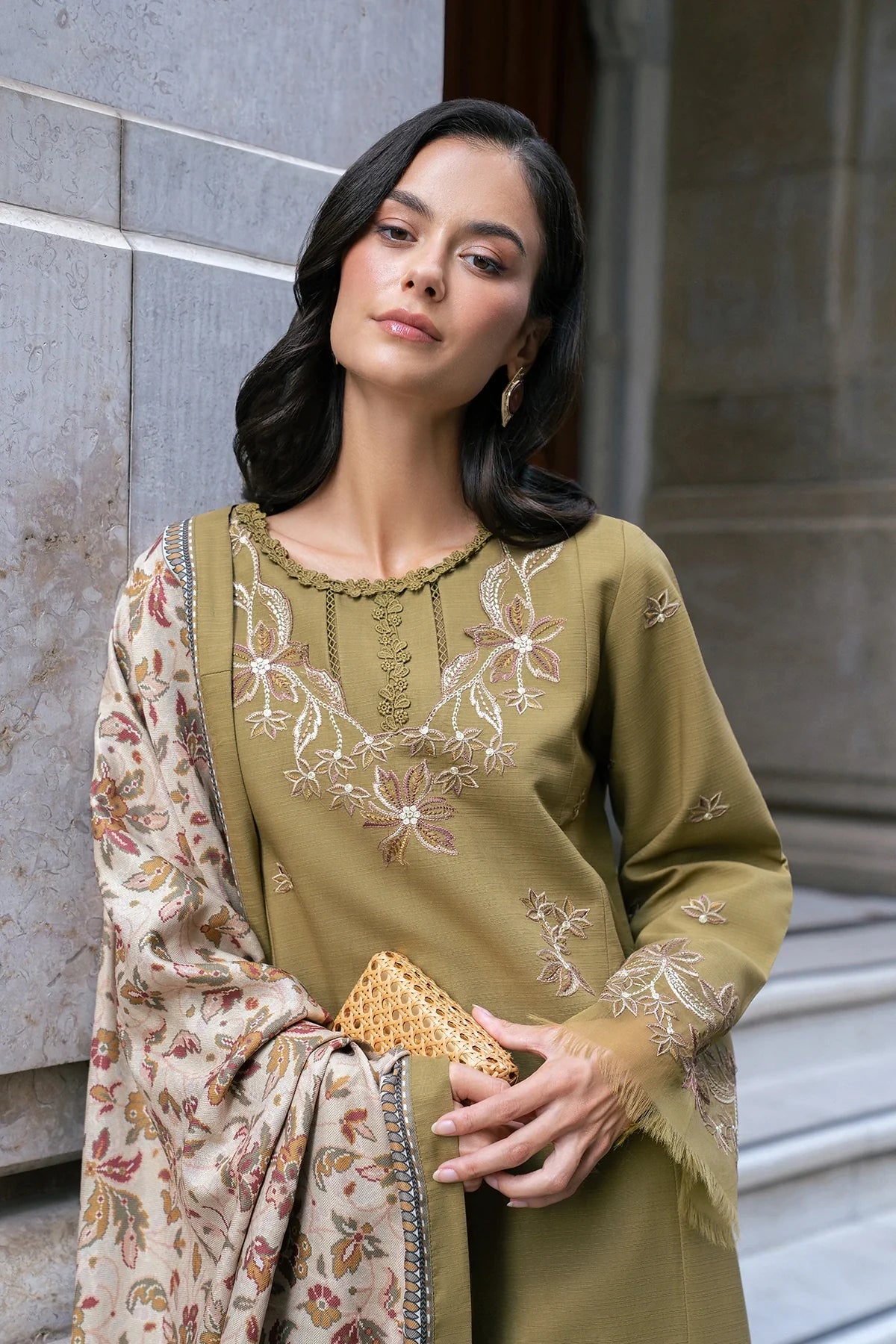 RANG RASIYA MEET ME IN ISTANBUL EDEN