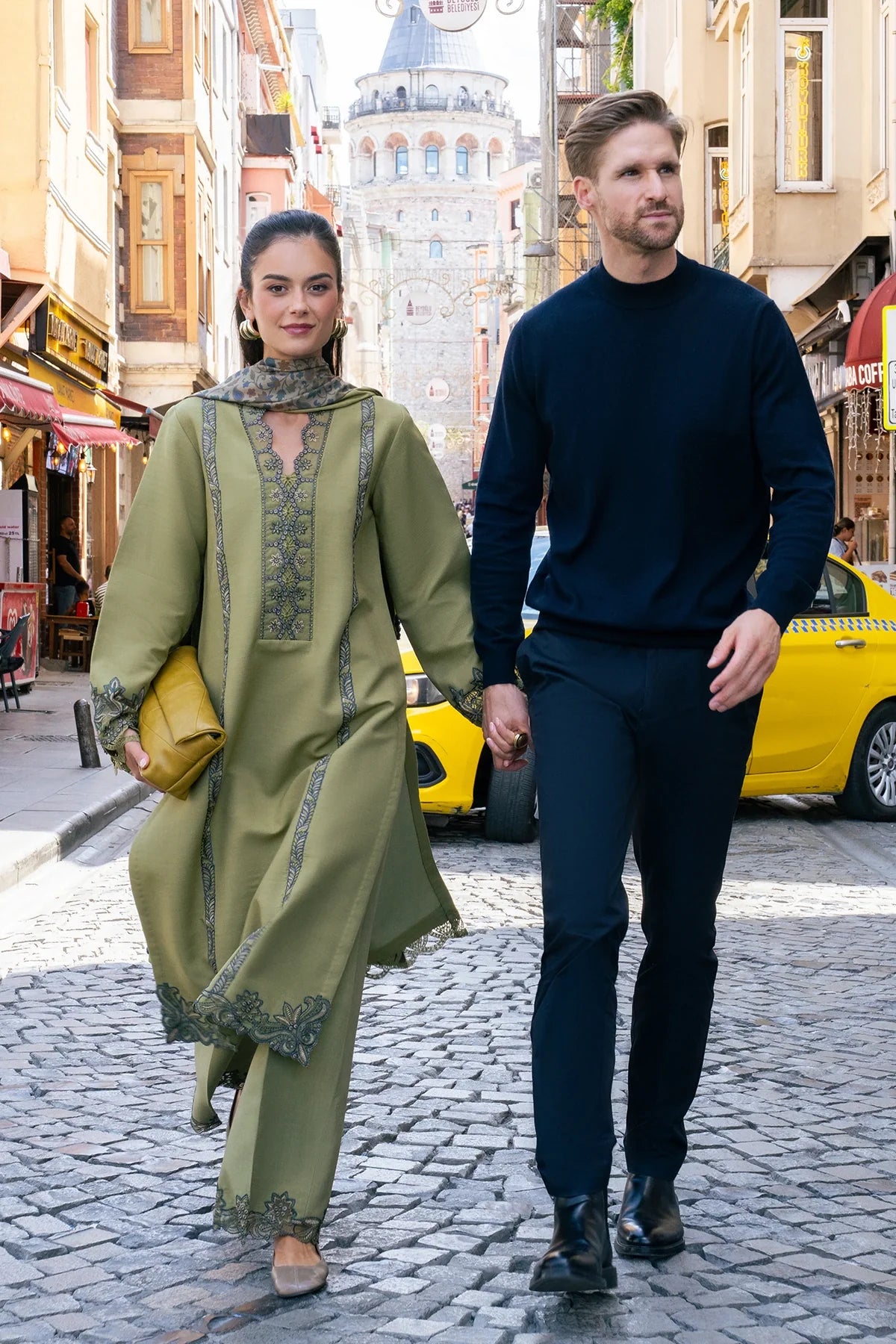 RANG RASIYA MEET ME IN ISTANBUL WILLOW