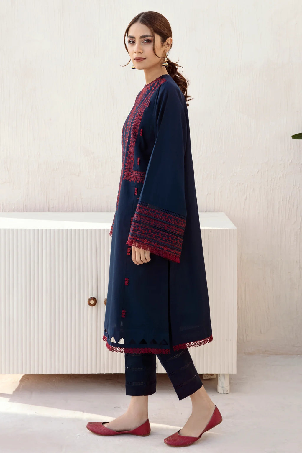 JAZMIN USE-9174