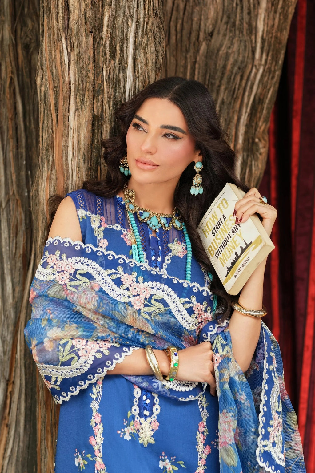 STITCHED BY CC MARYAM HUSSAIN FLORAL TALE SKYE 3PC