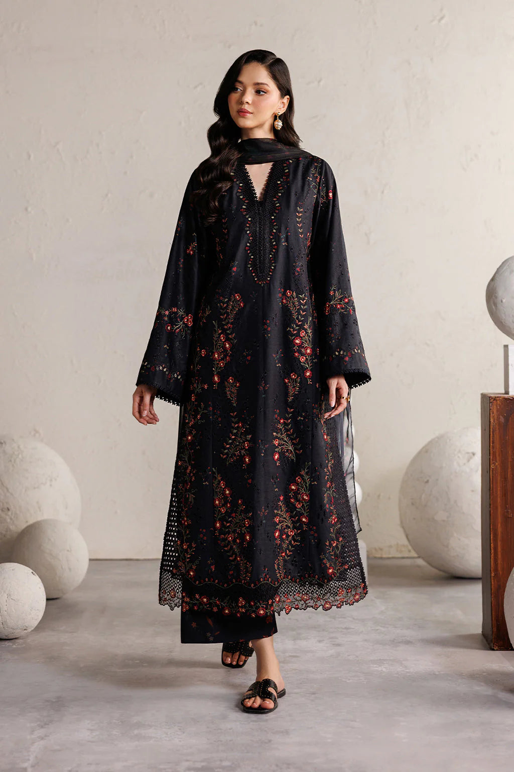 STITCHED BY CC IZNIK FESTIVE LAWN IBE-11 3PC