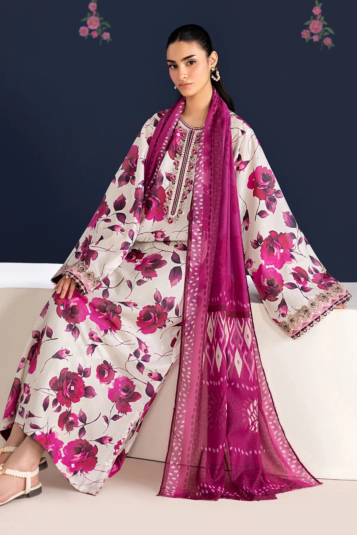 BAROQUE UF-4463