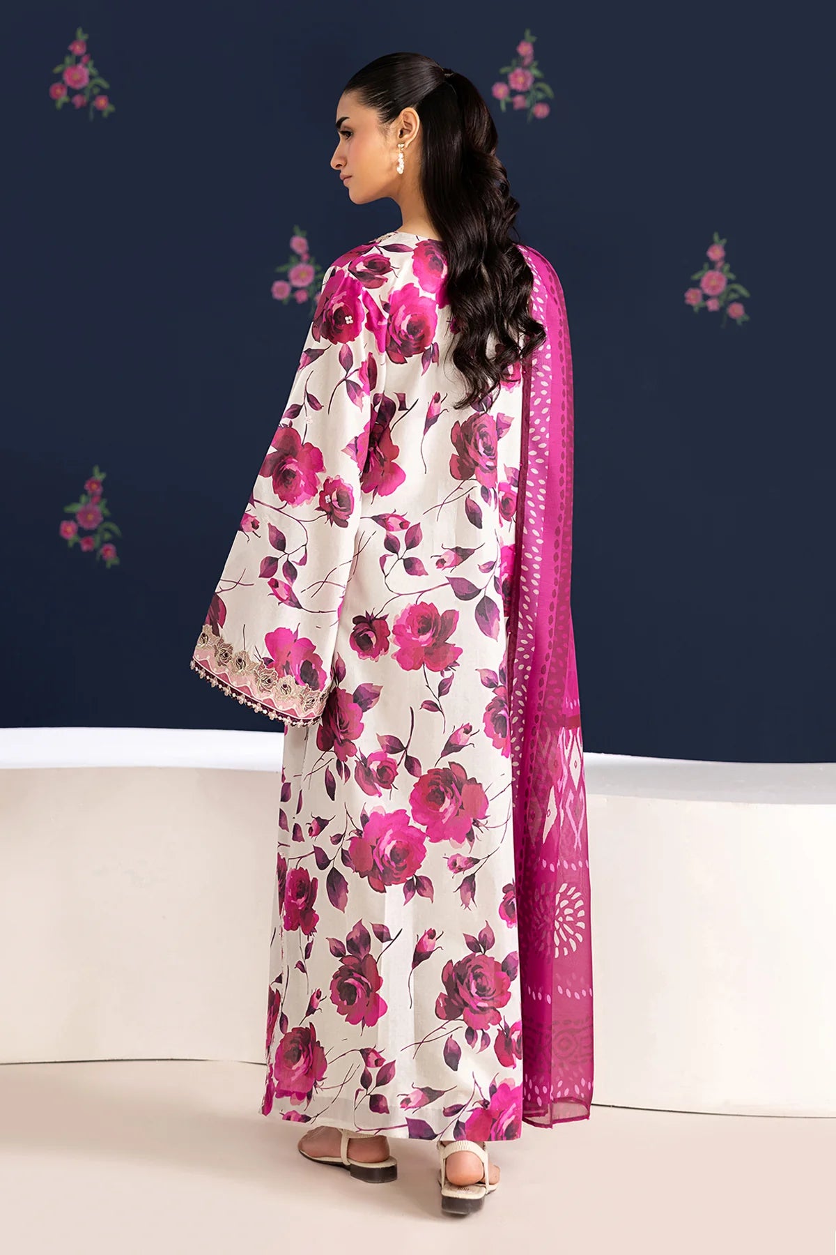 BAROQUE UF-4463