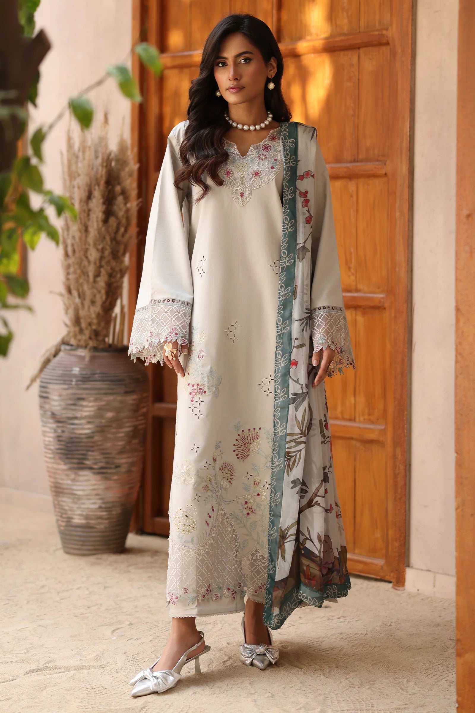 RAMEEN BY RAAYA NORAH