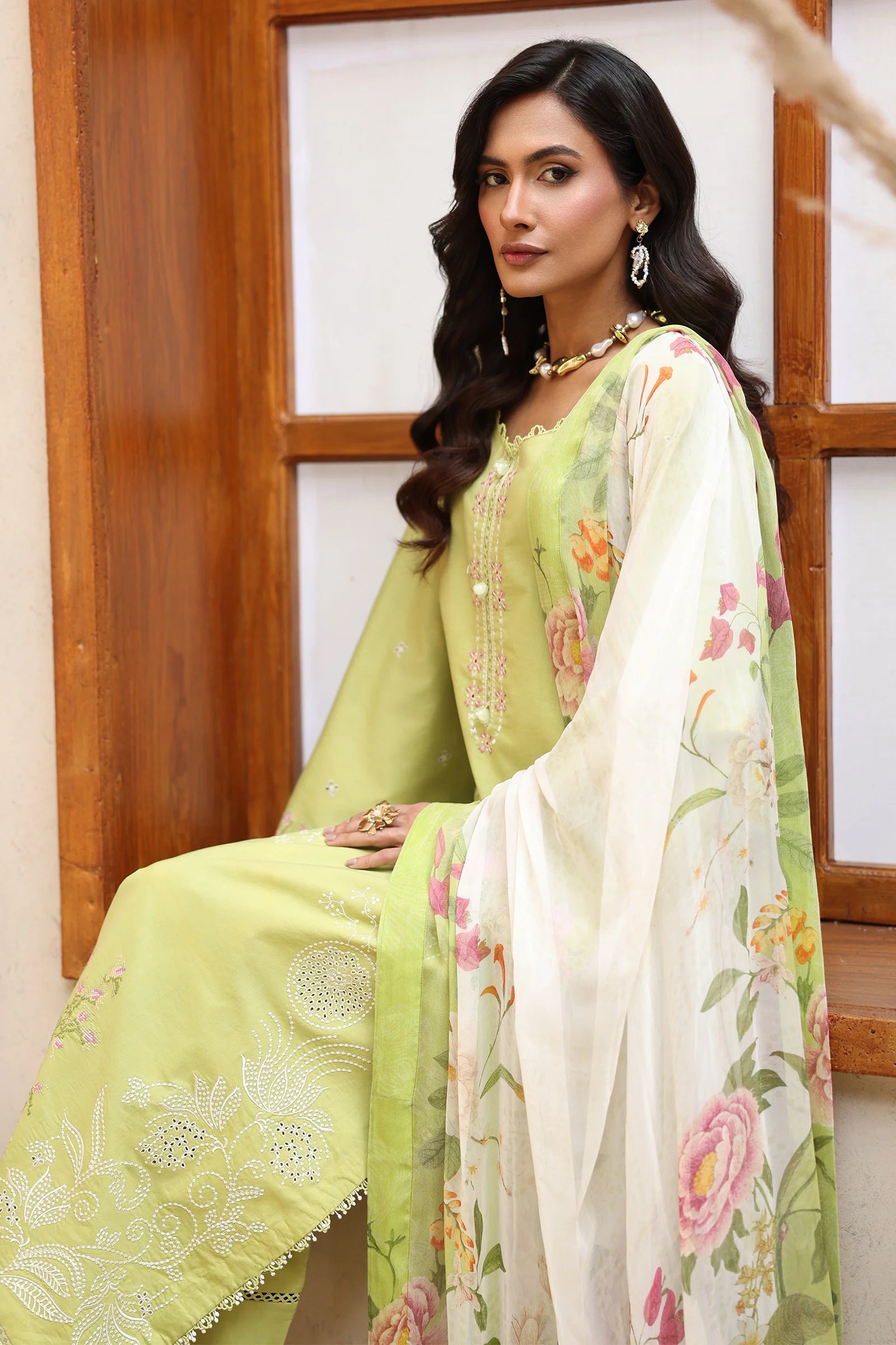 RAMEEN BY RAAYA DAISY