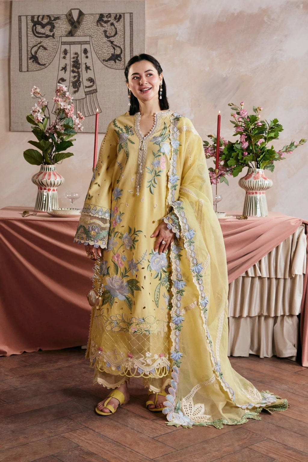 MARYAM HUSSAIN LUXURY LAWN HAMNA
