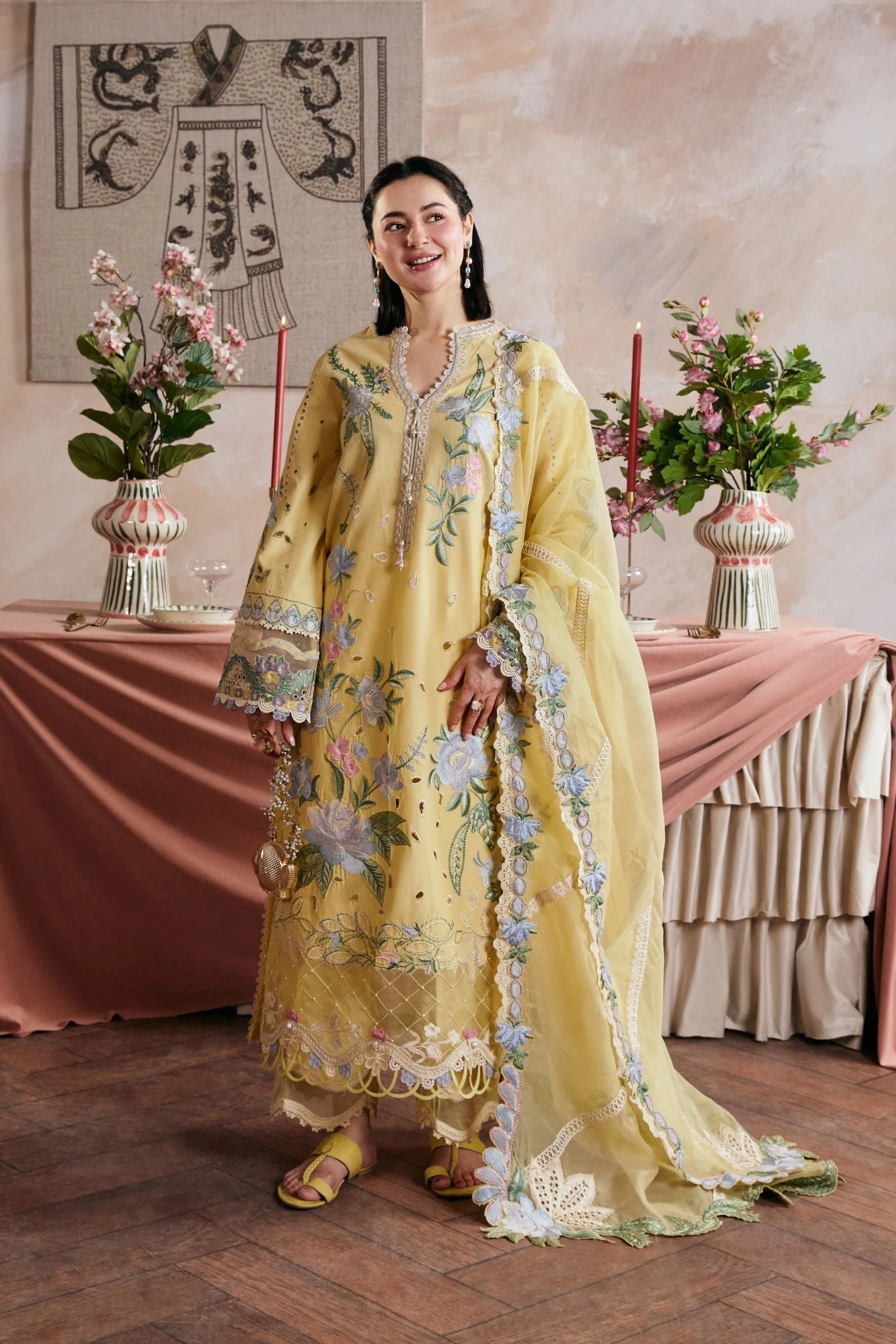 MARYAM HUSSAIN LUXURY LAWN HAMNA