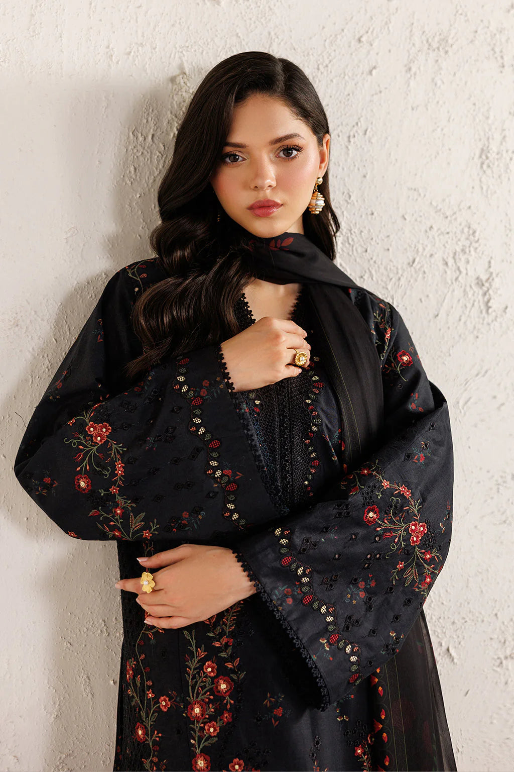 STITCHED BY CC IZNIK FESTIVE LAWN IBE-11 3PC