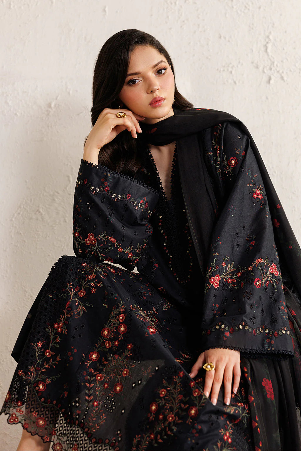 STITCHED BY CC IZNIK FESTIVE LAWN IBE-11 3PC
