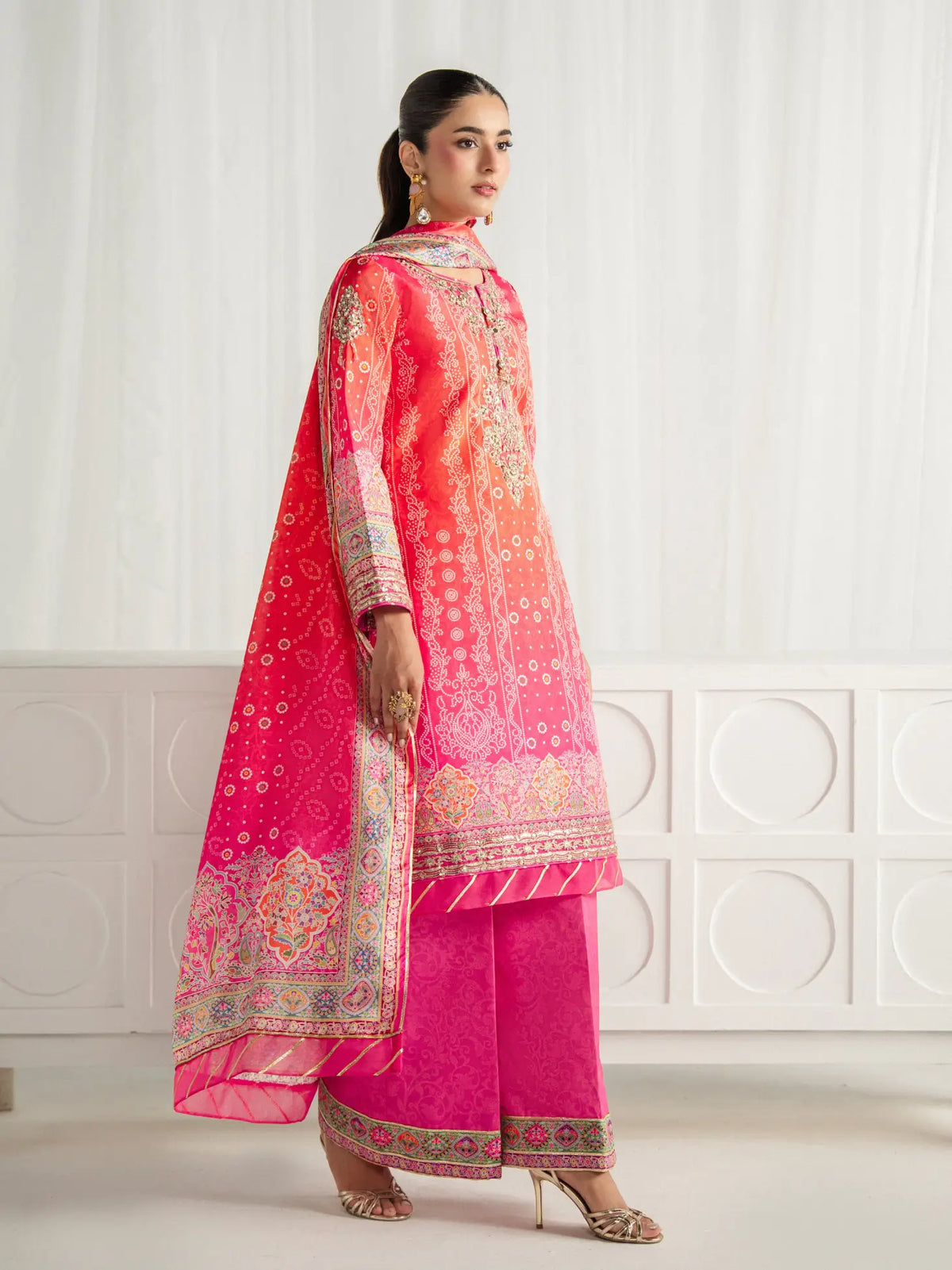 GULAAL AIRA MARIGOLD DUSK