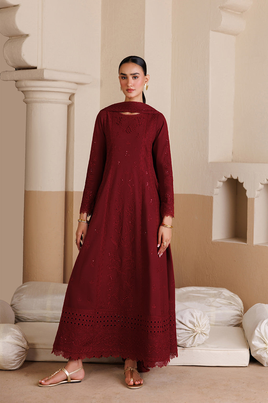 EMAAN ADEEL VIVA BAROQUE