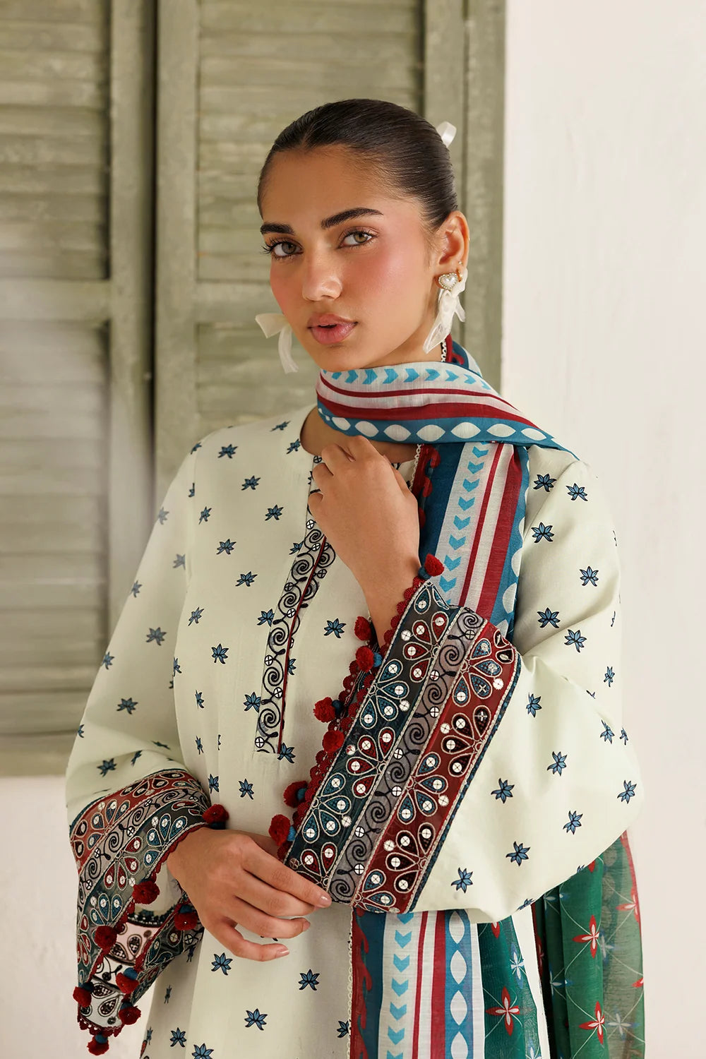 JAZMIN USE-9389