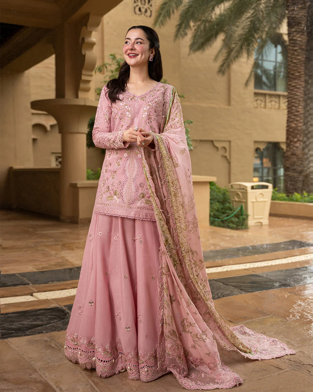 FAIZA SAQLAIN AYA LUXURY ASJA