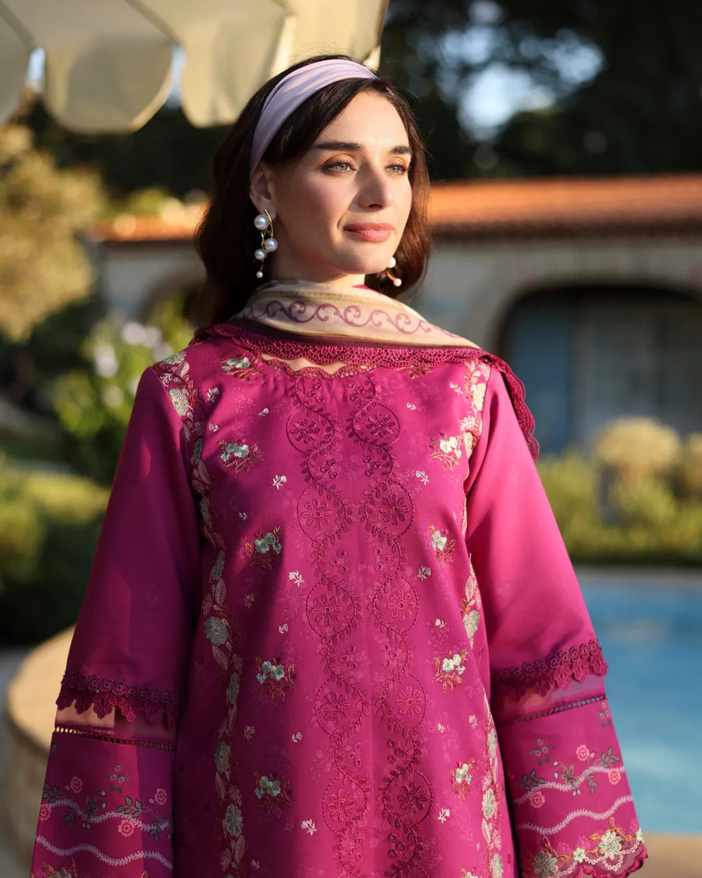 AYLLEEN NAQSH NAQSH