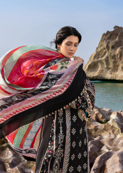 SIRAA BY SADAF FAWAD KHAN KOHL