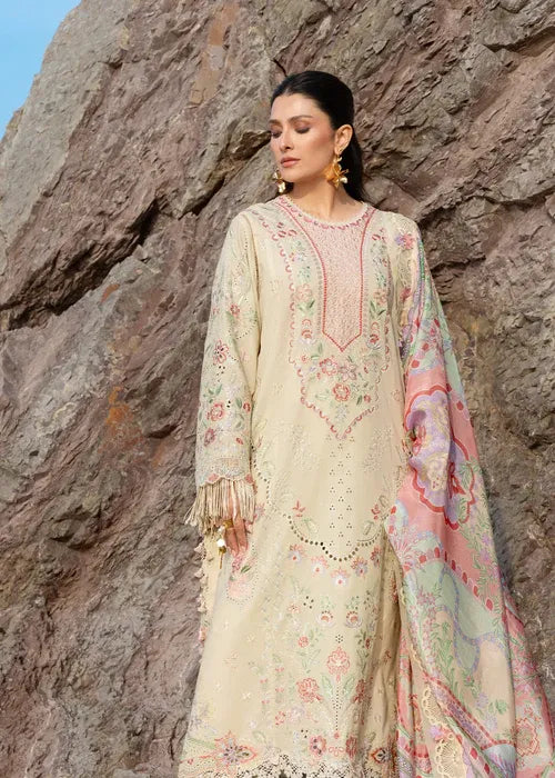 SIRAA BY SADAF FAWAD KHAN SUNEHRI