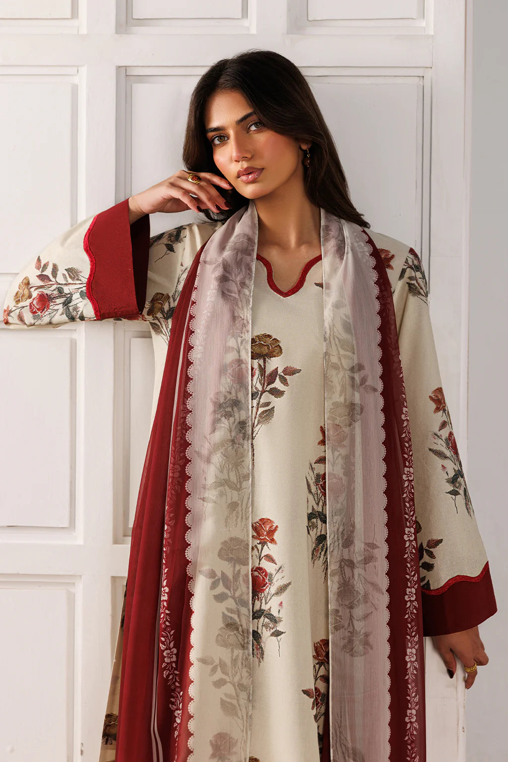 IZNIK QALINE UE-641