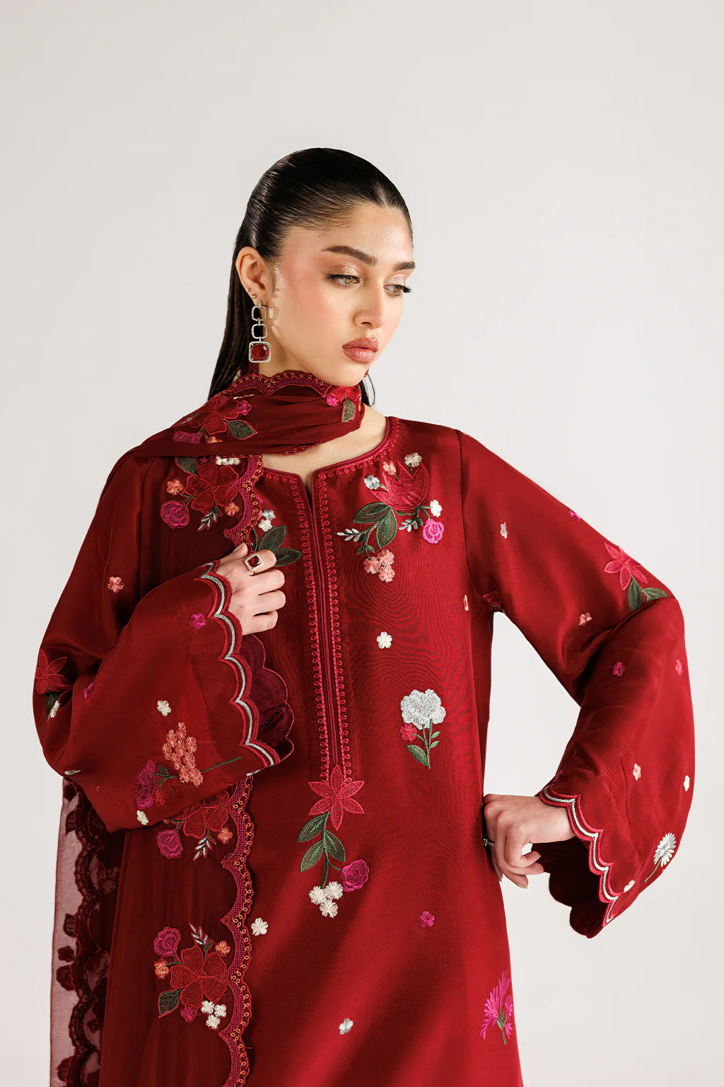 IZNIK UE-652 3PC