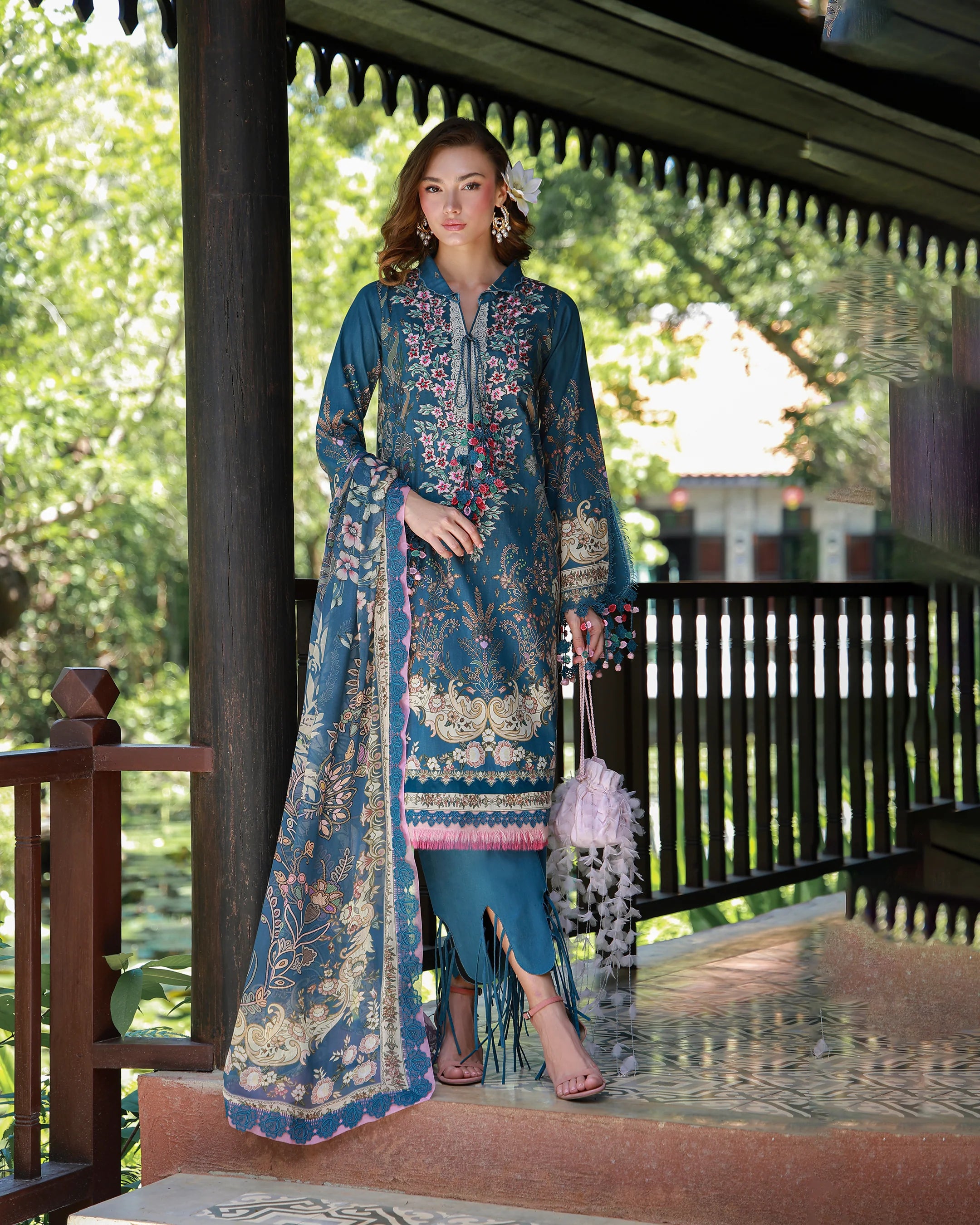 JADE URBANE EMBROIDERED LAWN FIORA