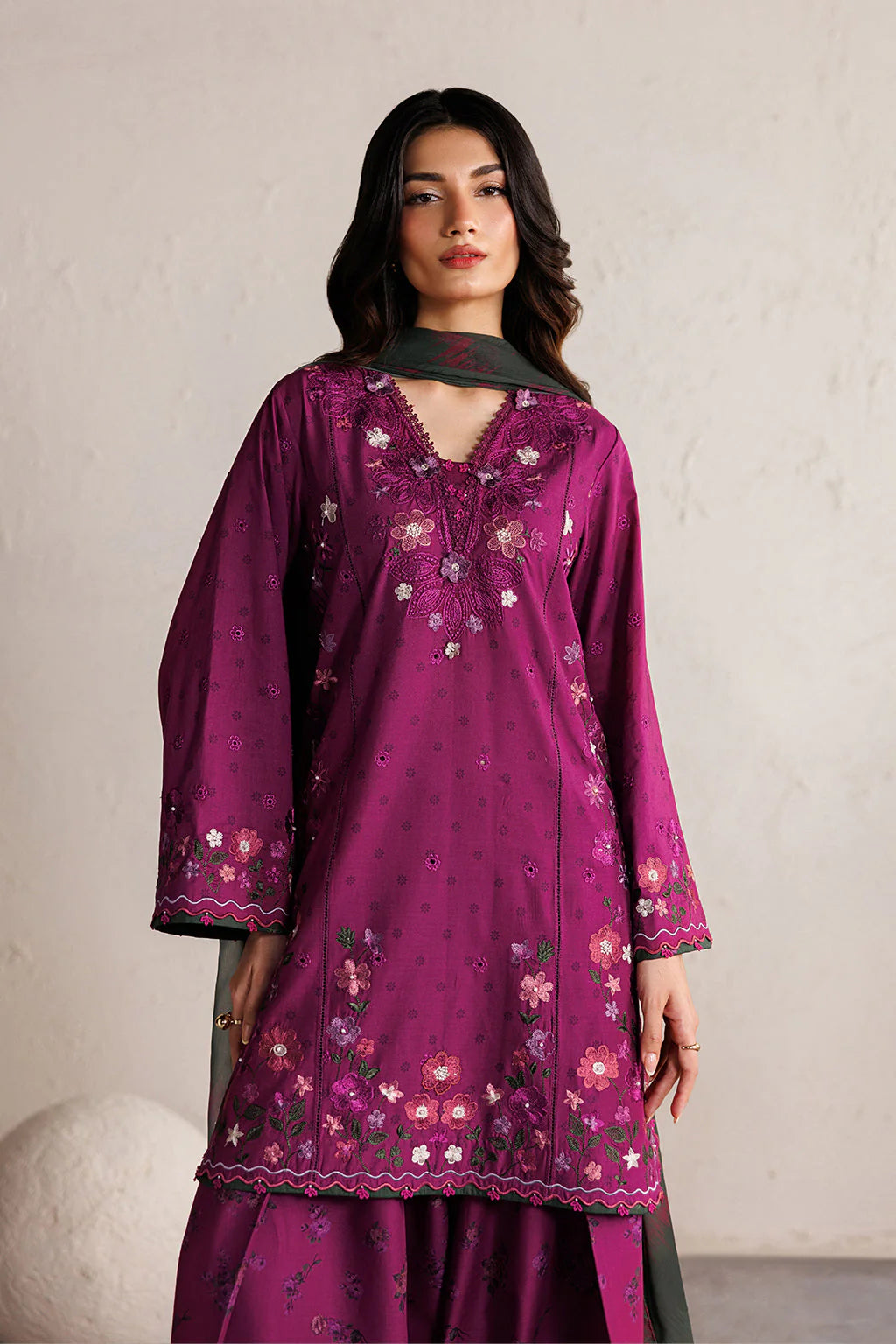IZNIK FESTIVE LAWN IBE-01