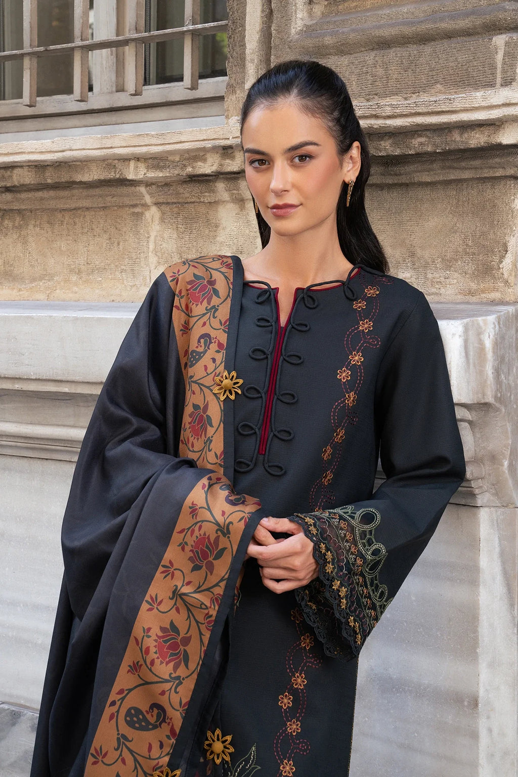 RANG RASIYA MEET ME IN ISTANBUL VELORA