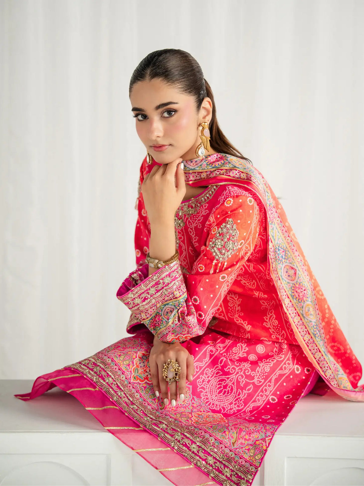 GULAAL AIRA MARIGOLD DUSK