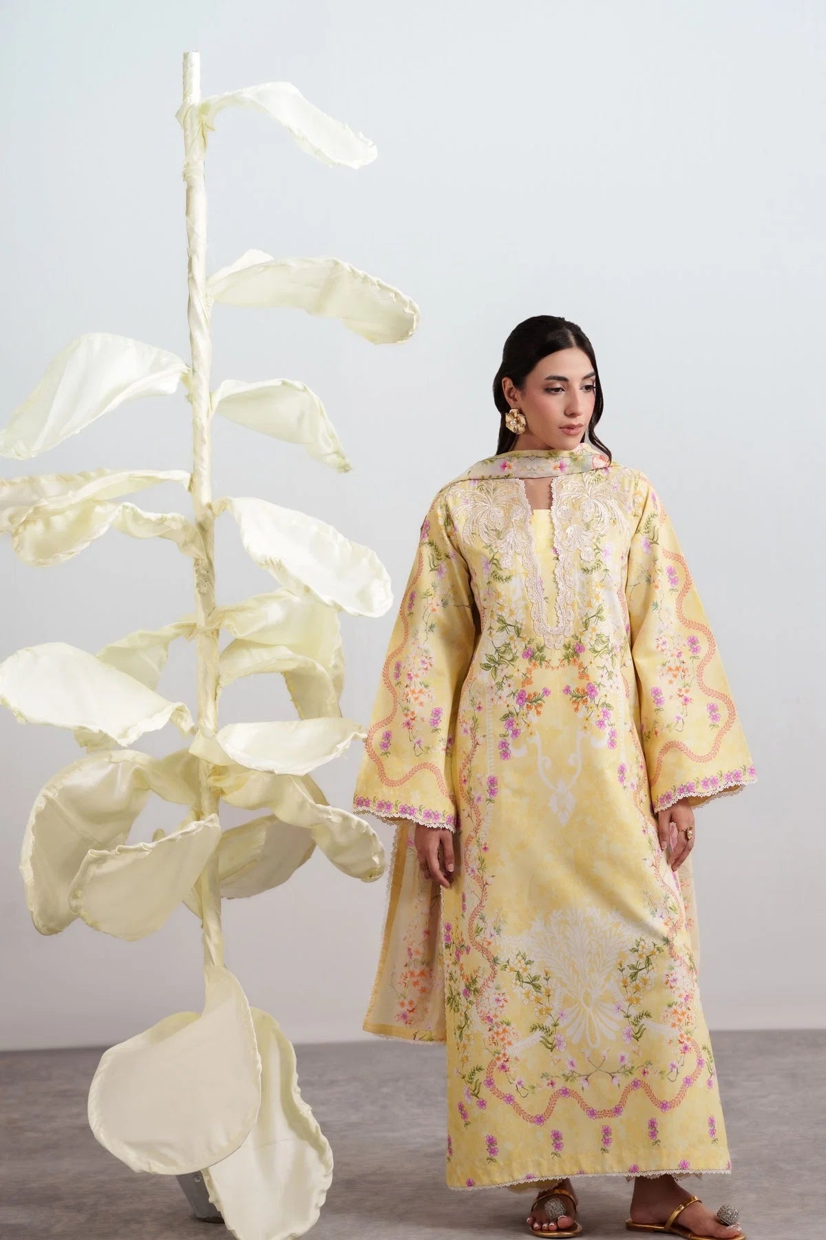 NEESHAY SUMMER DIARY BUTTERCUP BLOOM