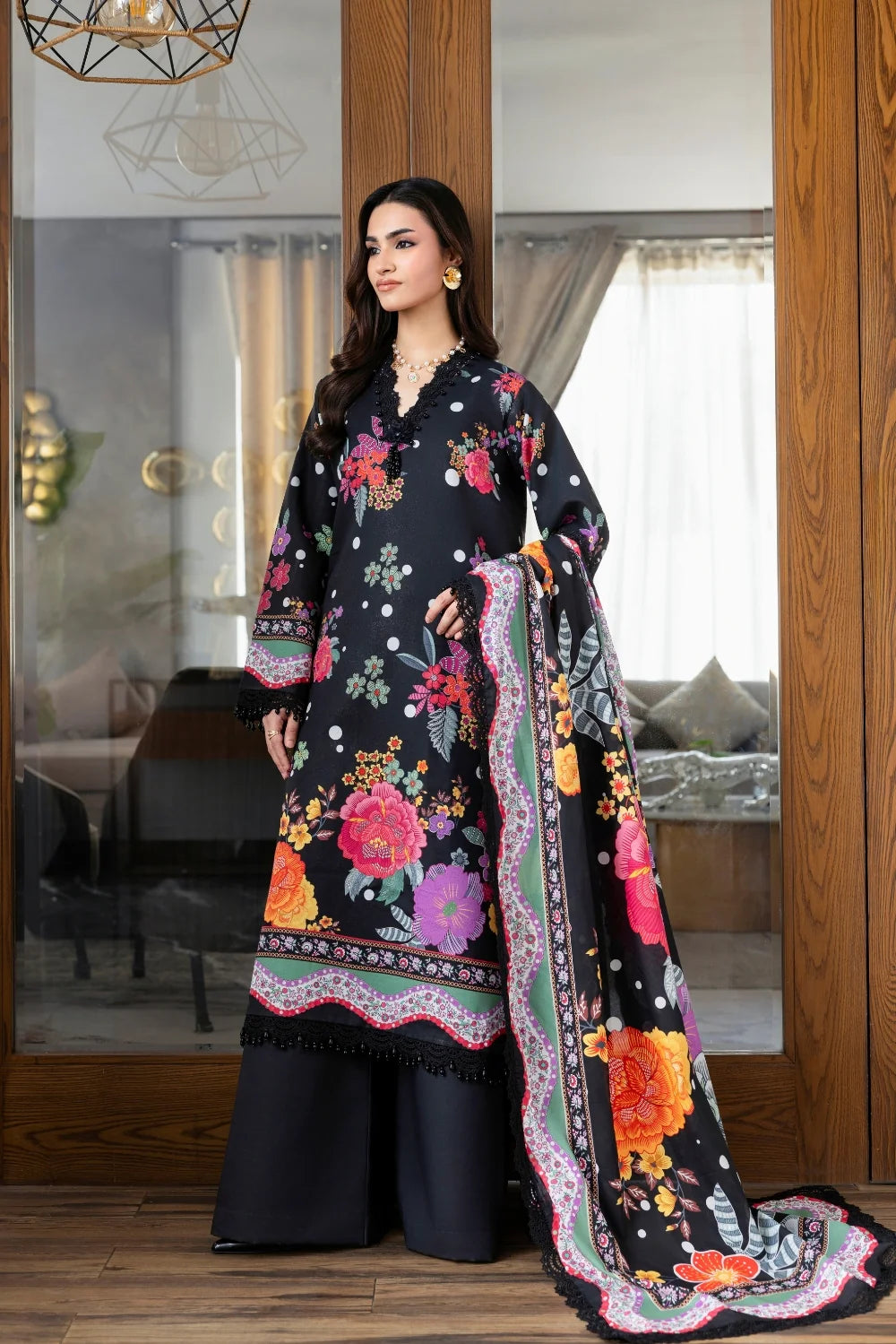 NAQSH MIDNIGHT MEADOW NOIR