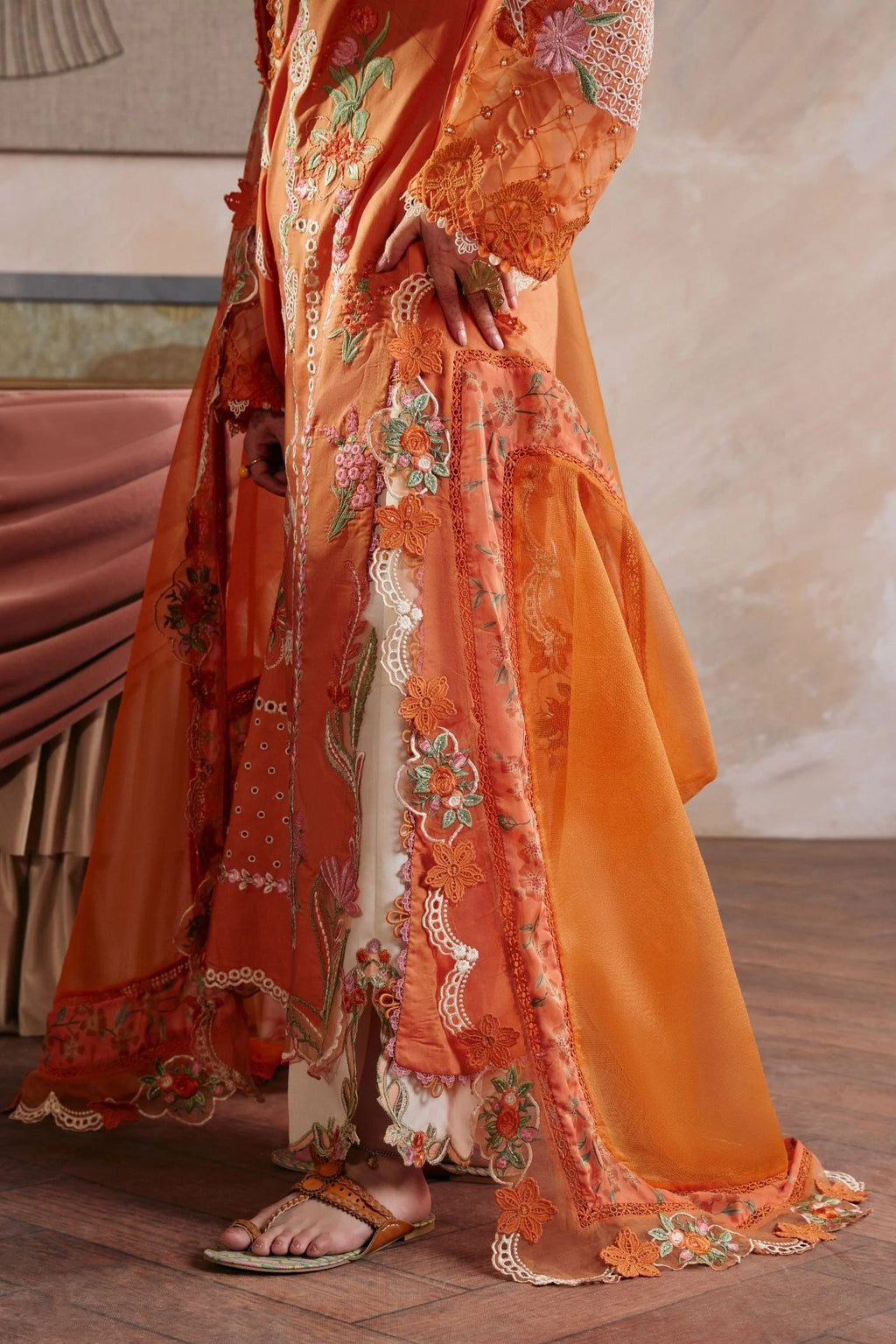 MARYAM HUSSAIN LUXURY LAWN SHARJEENA