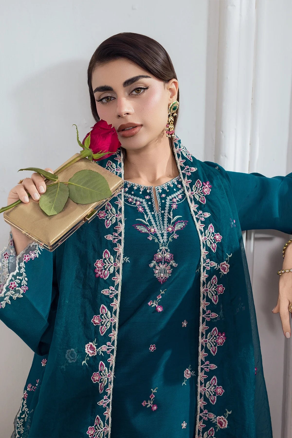 RANG RASIYA LUMEIRE SILK CARMIN