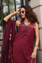NOOR BY SAADIA ASAD LUXE CHIKANKARI D-03