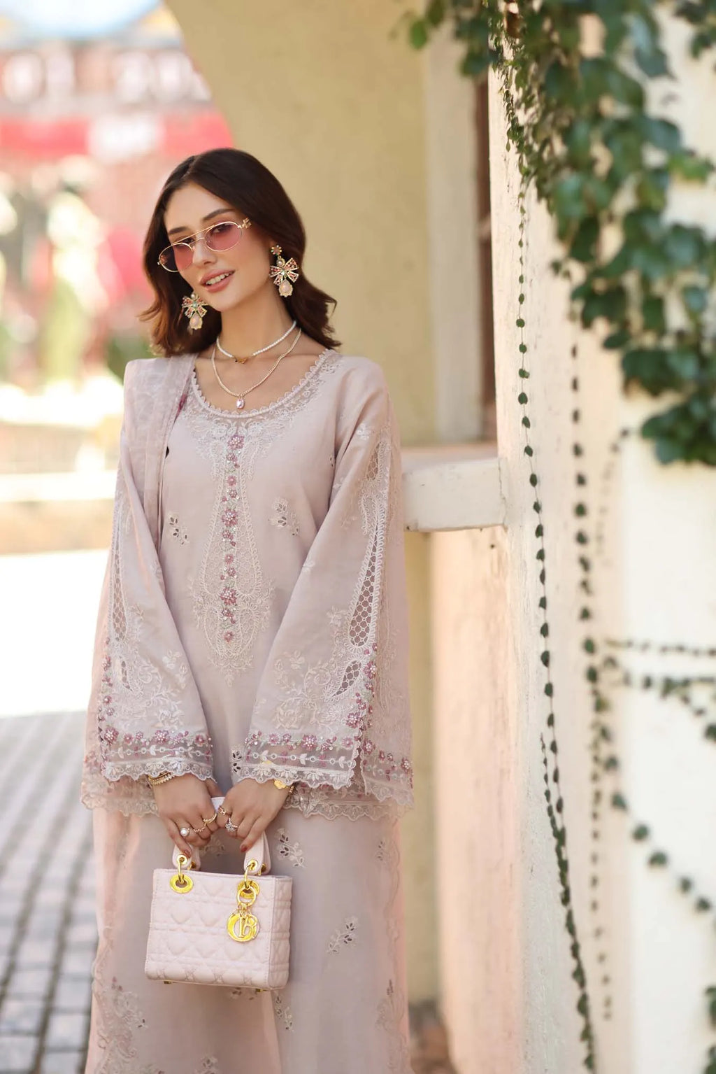 NOOR BY SAADIA ASAD D7-A