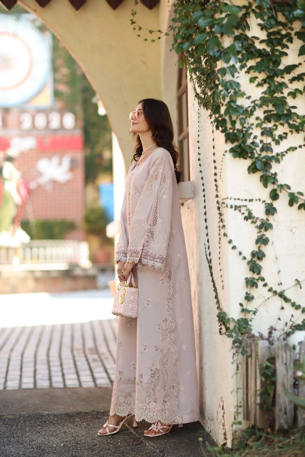 NOOR BY SAADIA ASAD D7-A