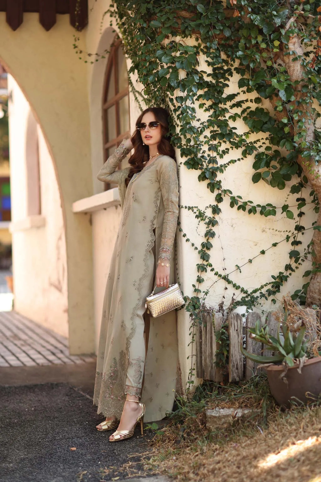 NOOR BY SAADIA ASAD D7-B
