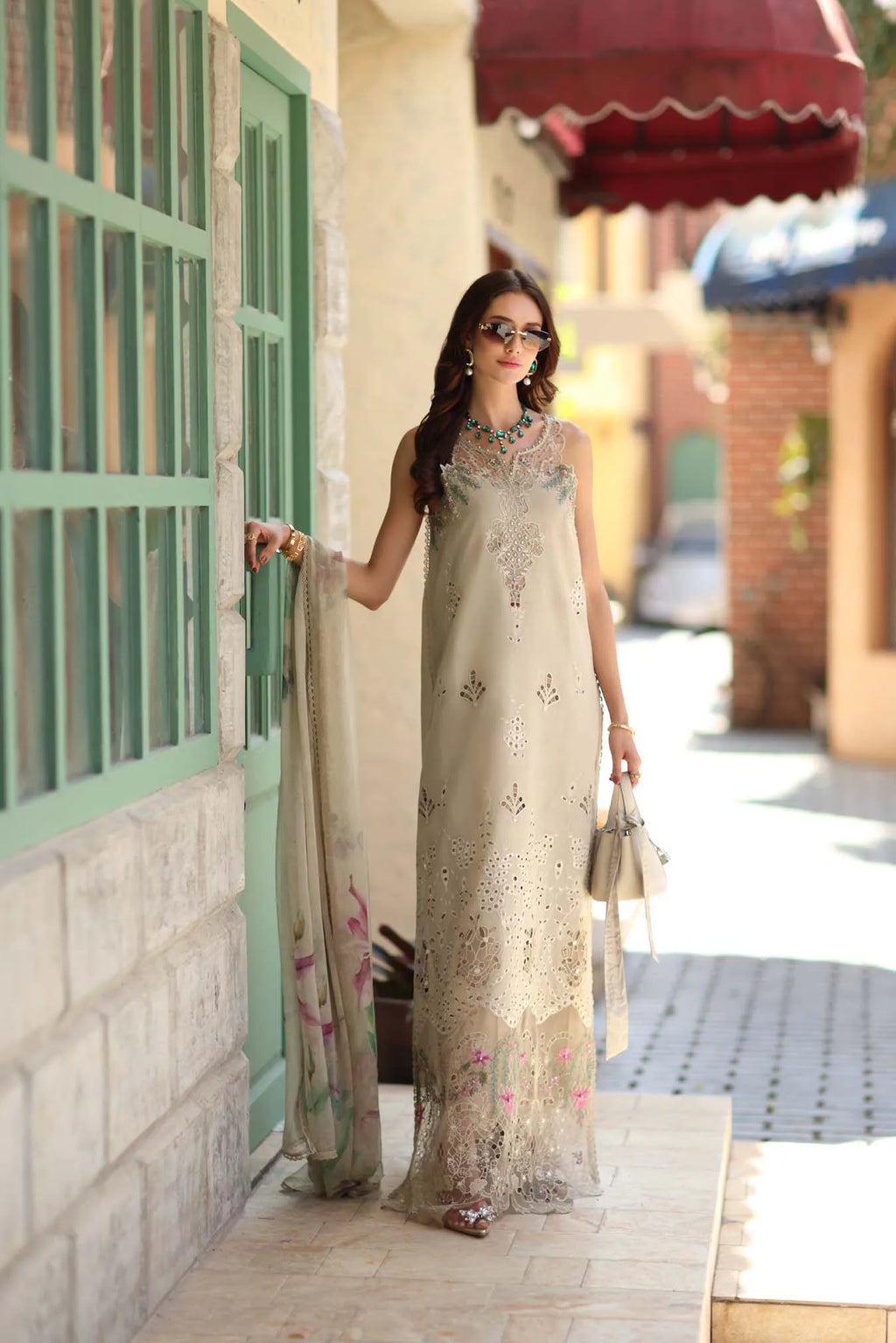 NOOR BY SAADIA ASAD D6-A
