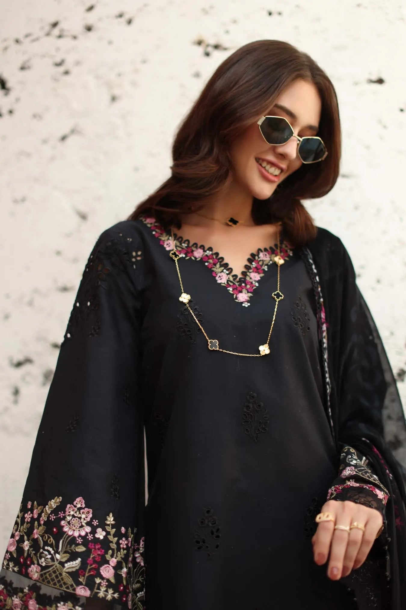 NOOR BY SAADIA ASAD D1-B