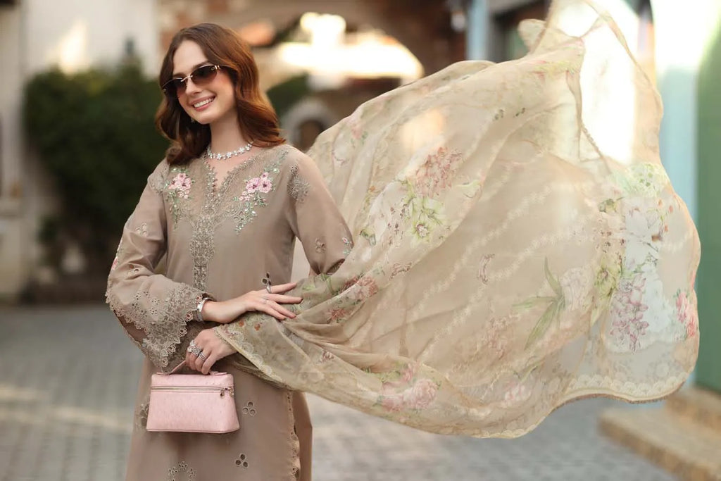 NOOR BY SAADIA ASAD D3-B