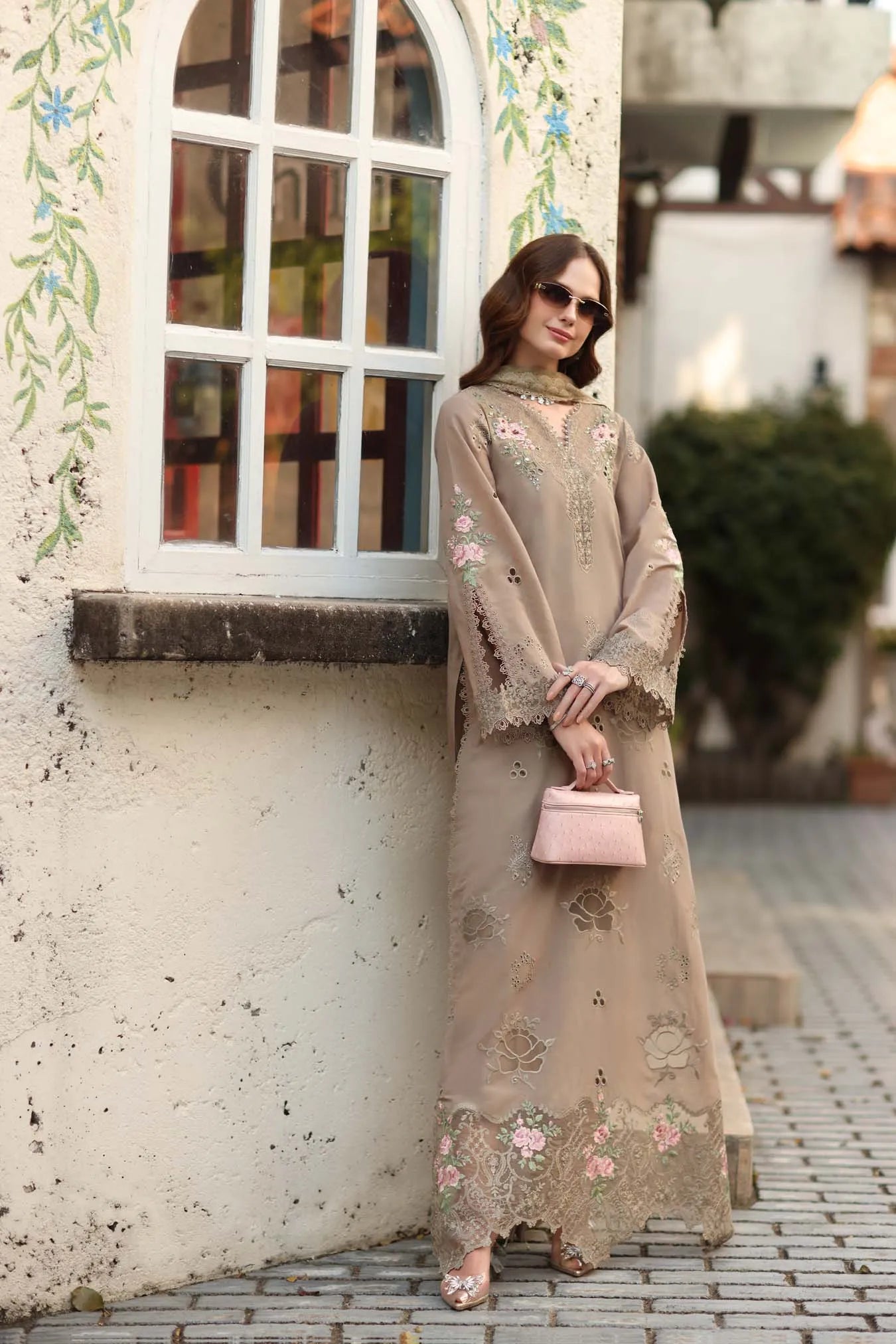 NOOR BY SAADIA ASAD D3-B