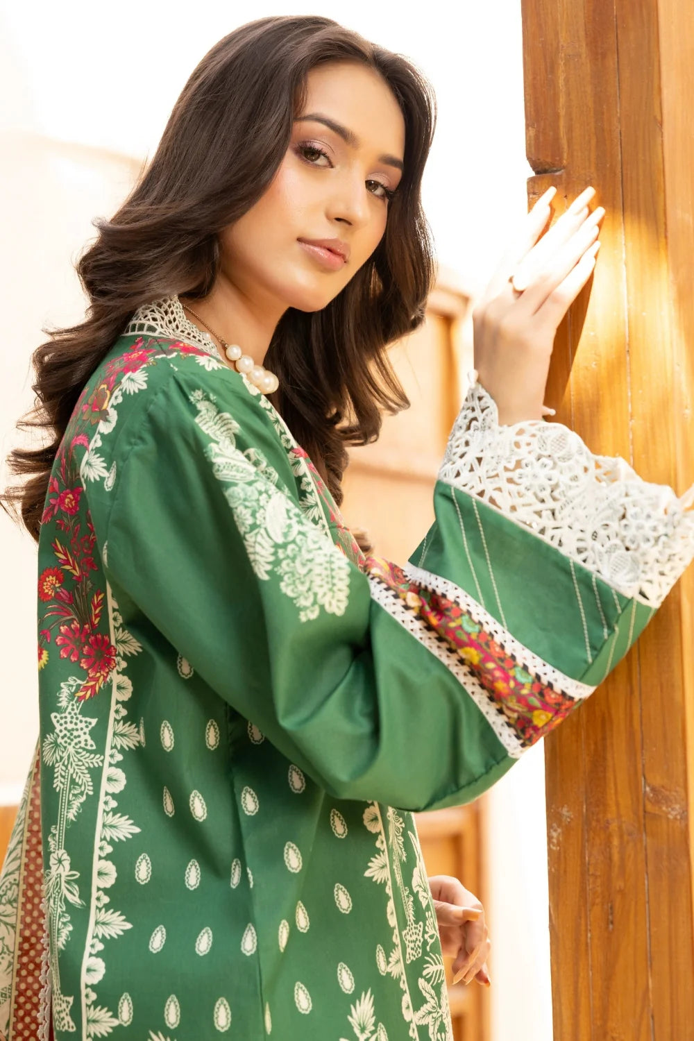 GULMINA LARA DE FLORA EMERALD