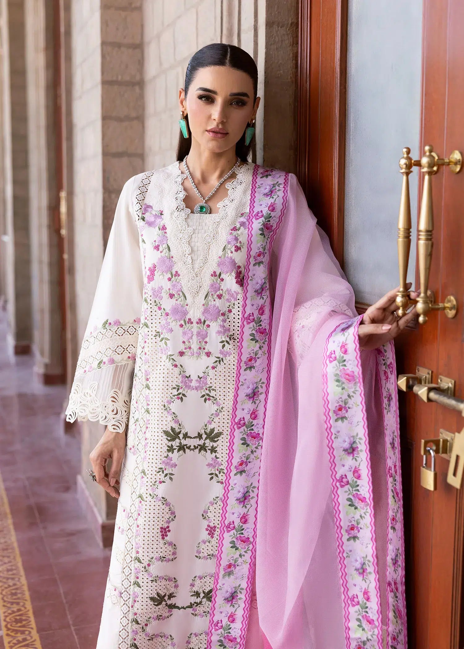 SAIRA SHAKIRA BLOOM D-01A