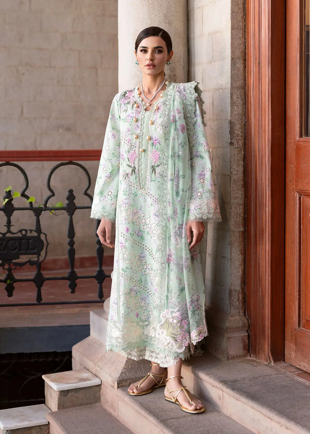SAIRA SHAKIRA BLOOM D-05B