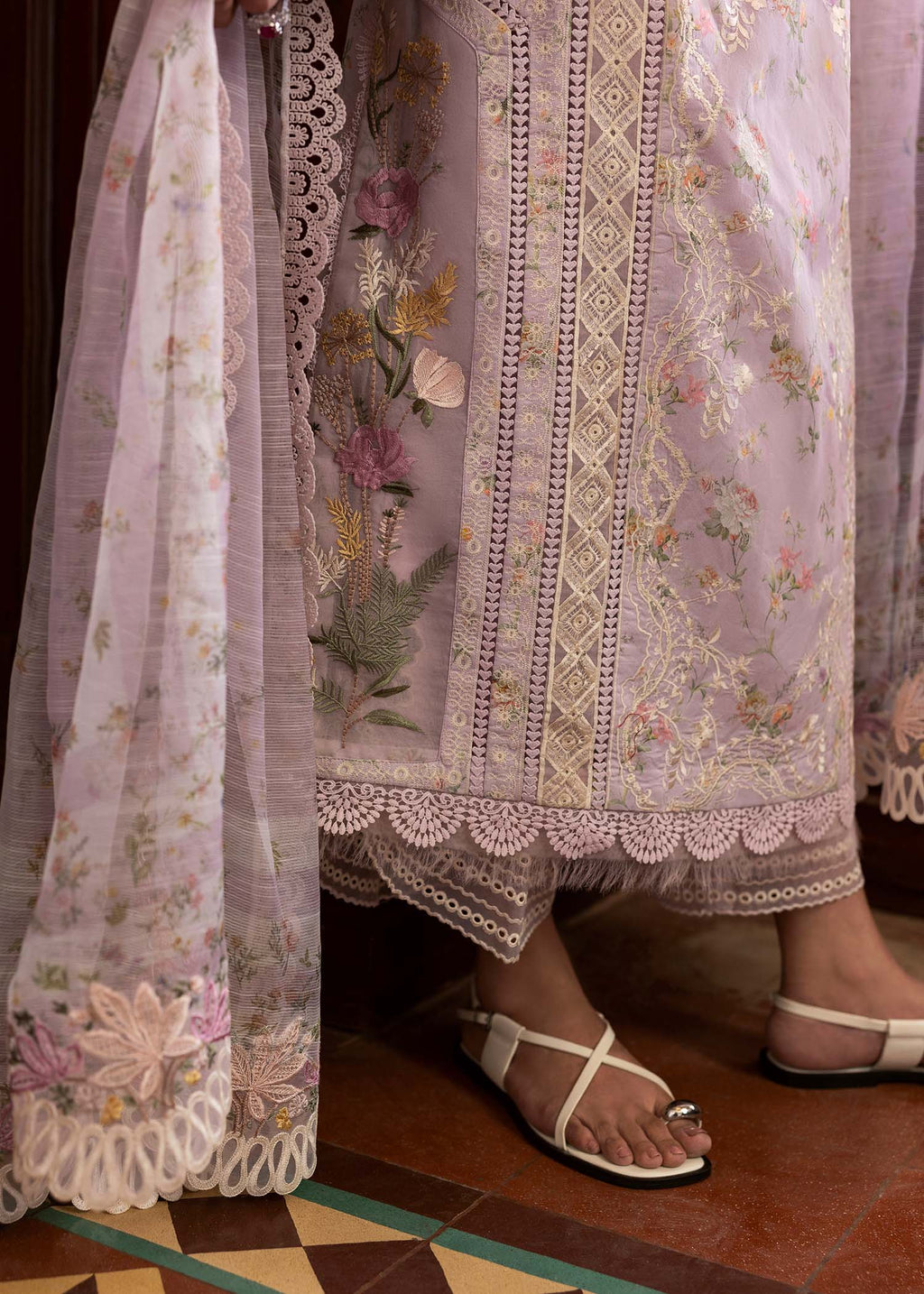 STITCHED BY CC D-08A SAIRA SHKIRA 3PC