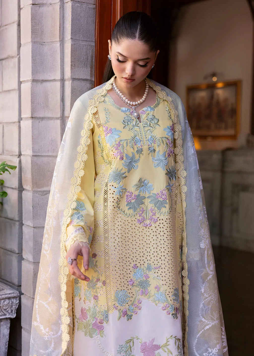 SAIRA SHAKIRA BLOOM D-04A
